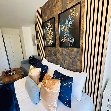 R4 - Luxury Within A Shared House In Harborne Park Road - Guest house